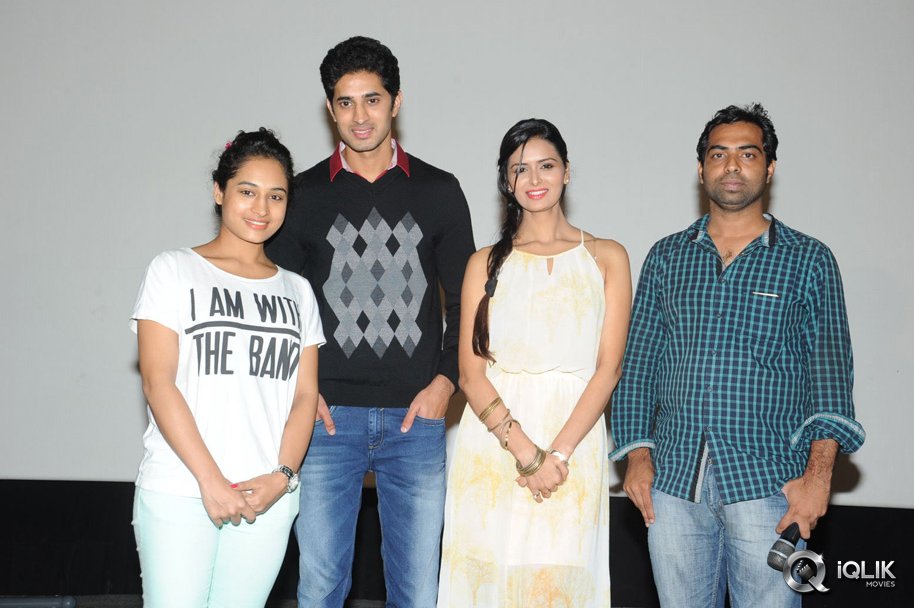 Adavi-Kaachina-Vennela-Movie-Preview-Meet